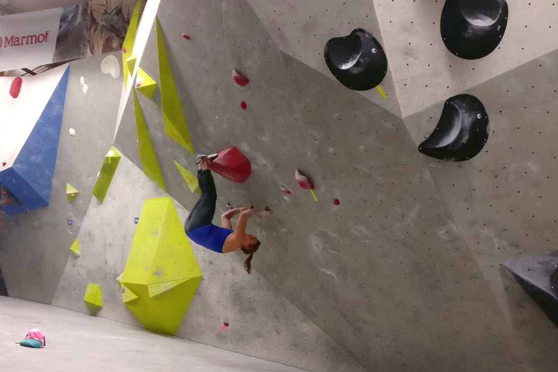 Boulderwelt Athletenteam bei der Nürnberger Meisterschaft Finale Boulderhalle E4