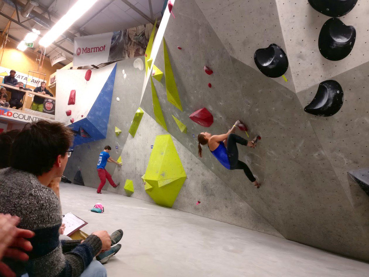 Boulderwelt Athletenteam bei der Nürnberger Meisterschaft Finale Boulderhalle E4