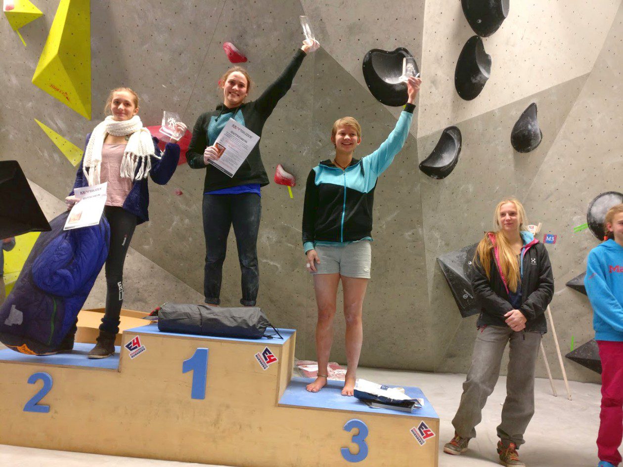 Boulderwelt Athletenteam bei der Nürnberger Meisterschaft Finale Boulderhalle E4