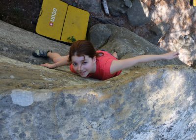 Mareike von den Boulderwelt Youngsters berichtet von ihrem Felsausflug nach Fontainebleau und ihren neuen Erfahrungen