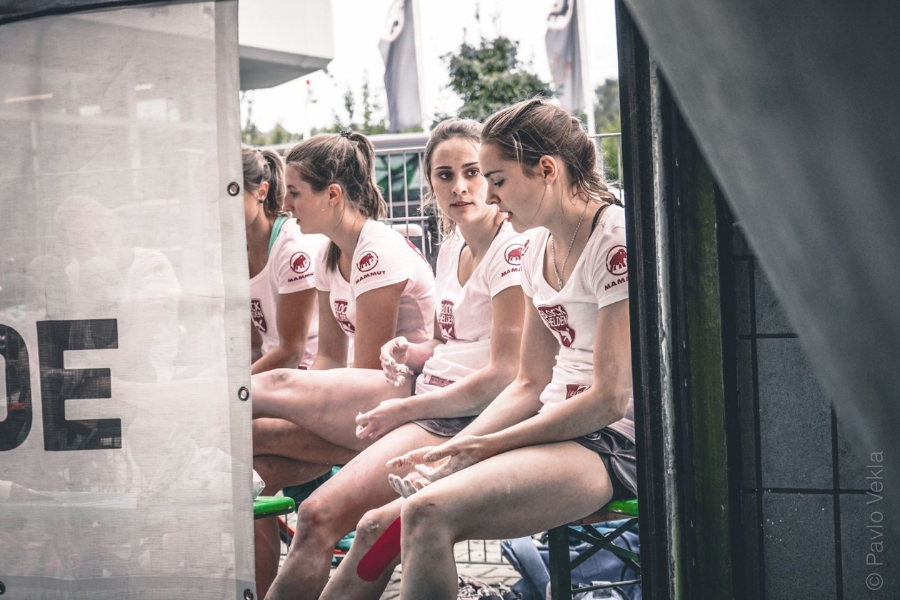 Unser Boulderwelt Athletenteam war in Erlangen auf dem Internationalen Bouldercup Frankenjura unterwegs.
