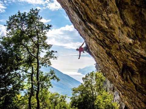 Boulderwelt Athlet Markus hohlt sich in Arco seine erste 8b