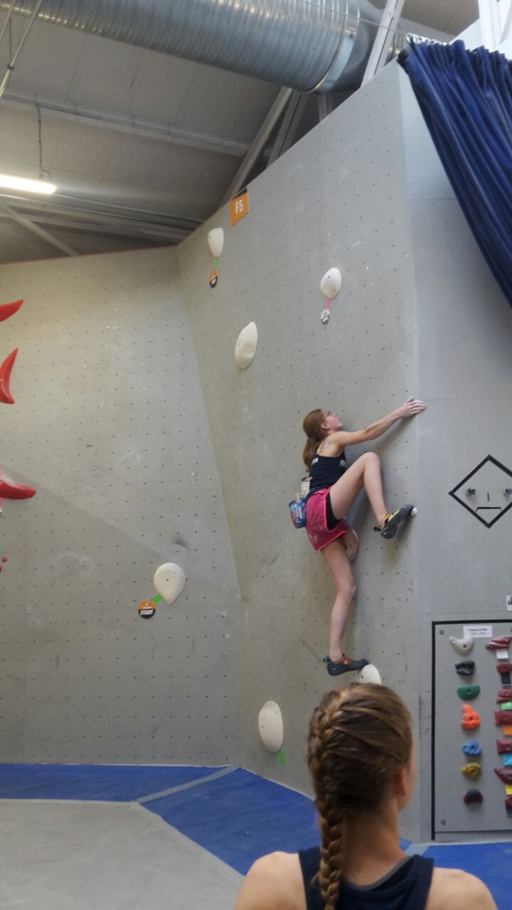 Jojo von den Boulderwelt Youngsters erzählt von ihren Erfahrungen auf dem Deutschen Jugend Bouldercup