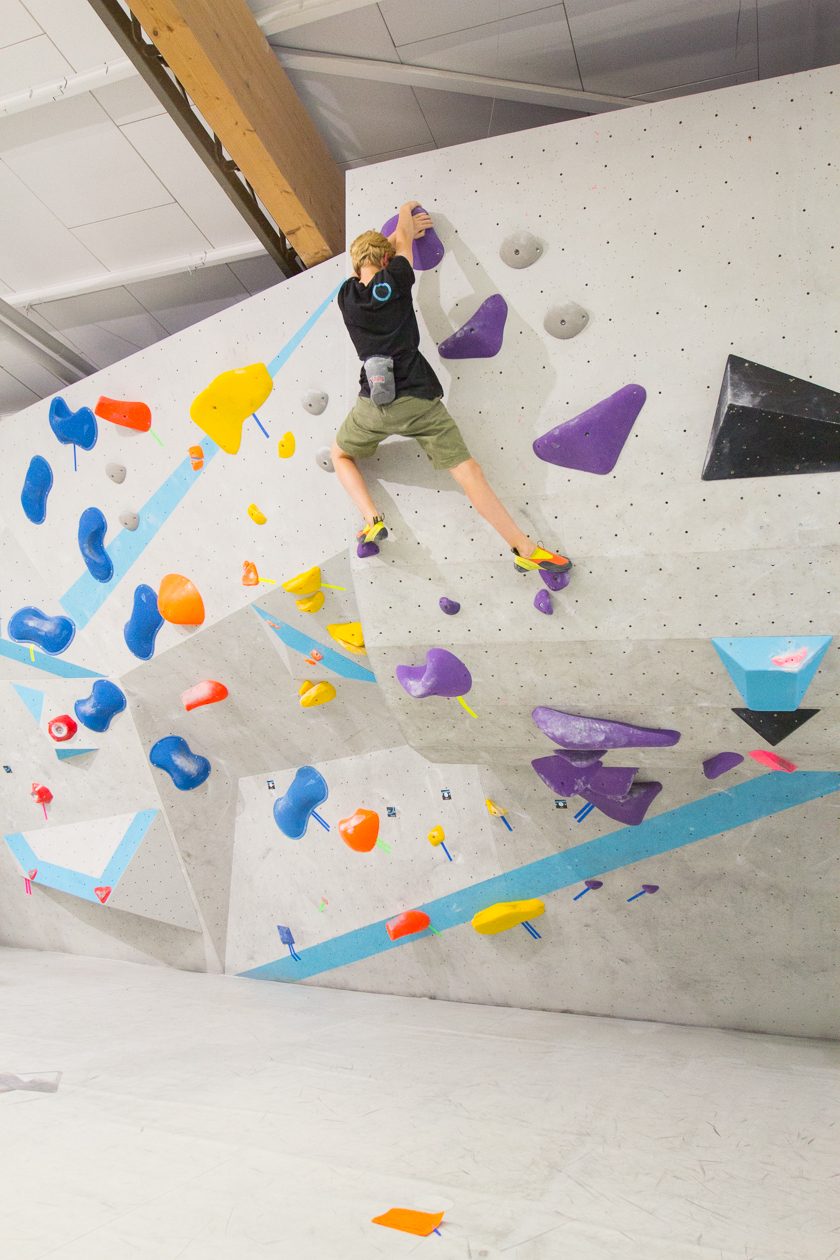 Übergreifende Wettkampfsimulation für alle Boulderwelt Youngsters in der Boulderwelt München Ost