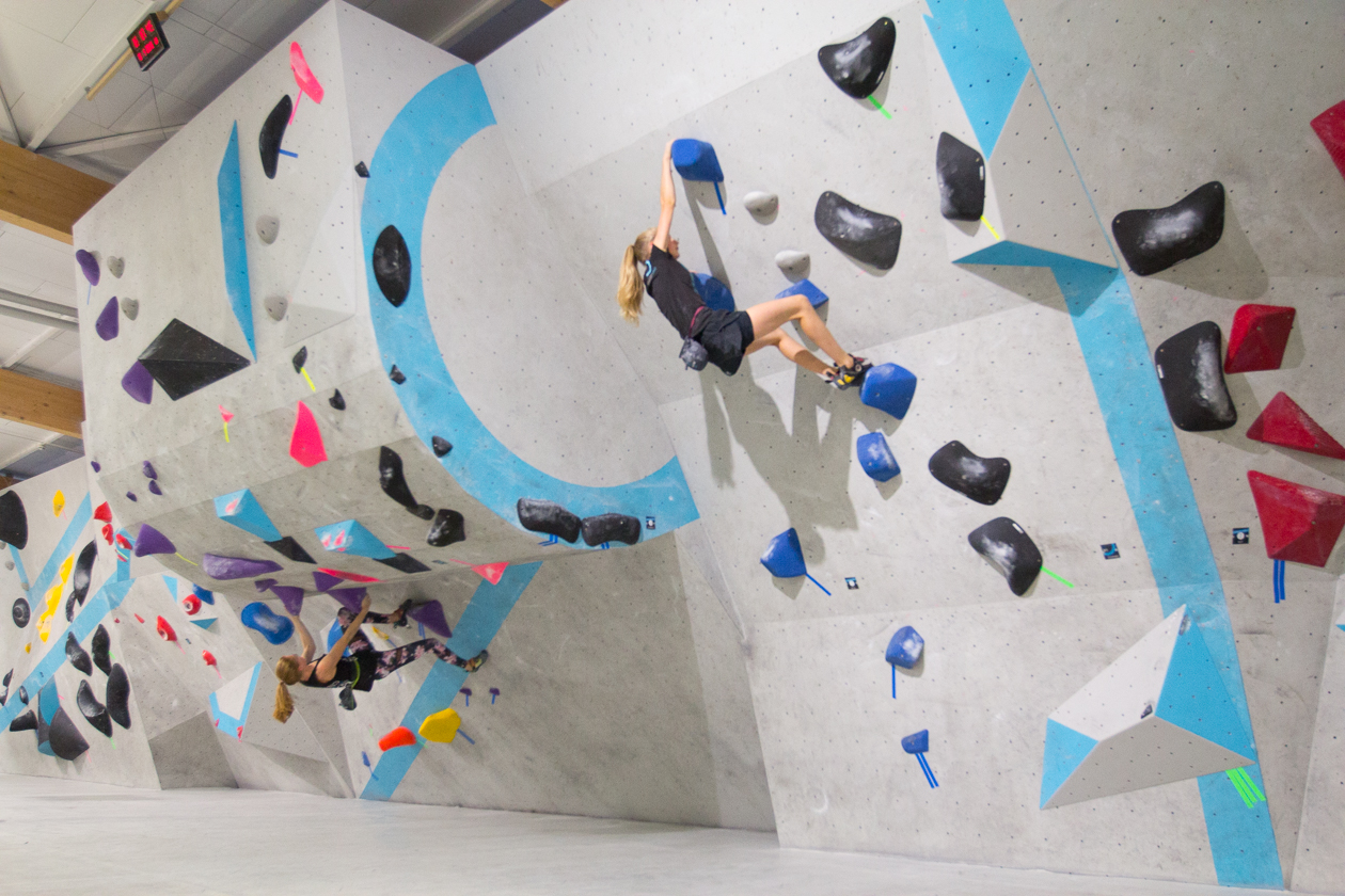 Übergreifende Wettkampfsimulation für alle Boulderwelt Youngsters in der Boulderwelt München Ost