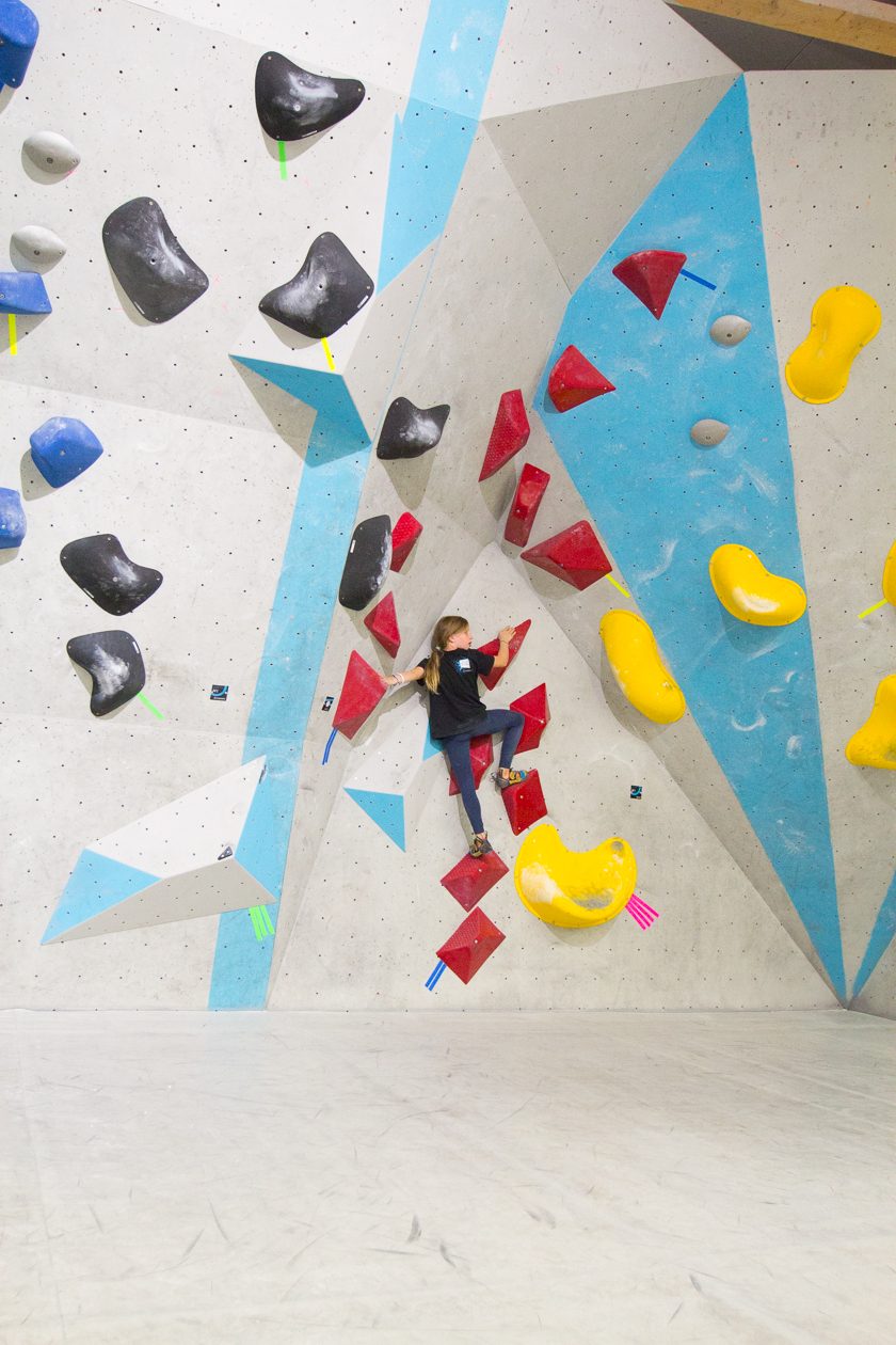 Übergreifende Wettkampfsimulation für alle Boulderwelt Youngsters in der Boulderwelt München Ost