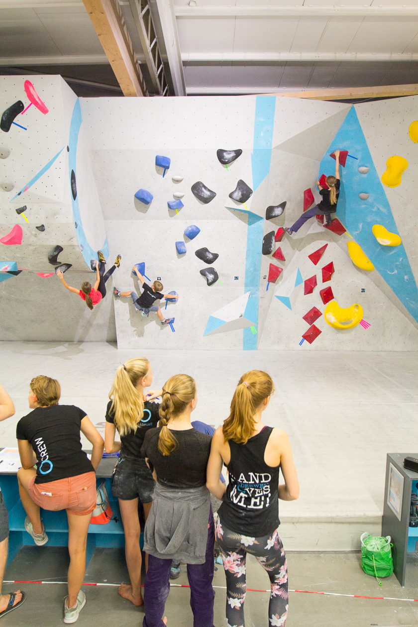 Übergreifende Wettkampfsimulation für alle Boulderwelt Youngsters in der Boulderwelt München Ost