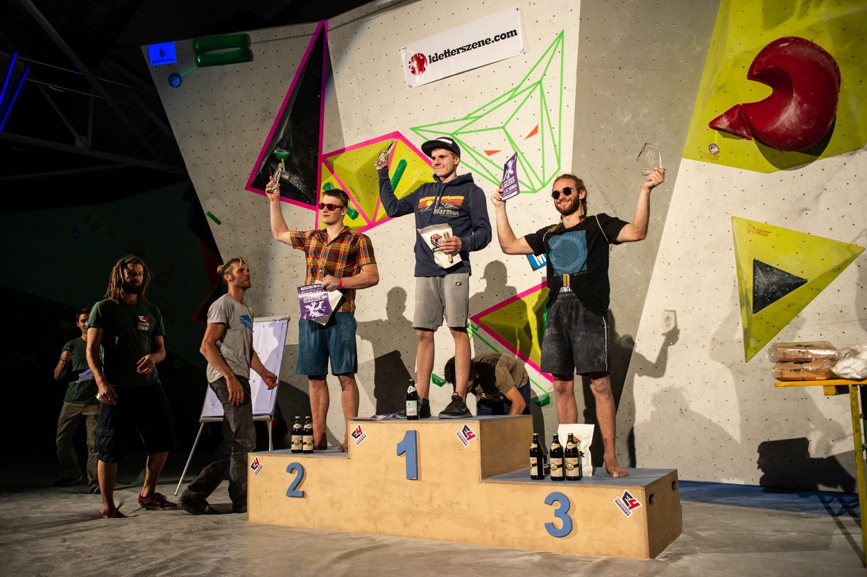 Boulderwelt Athletenteam beim 6. Nürnberger Bouldercup im E4