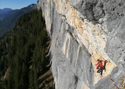 Boulderwelt Athlet Steffen in Schneidige Indianer einer Mehrseillänge