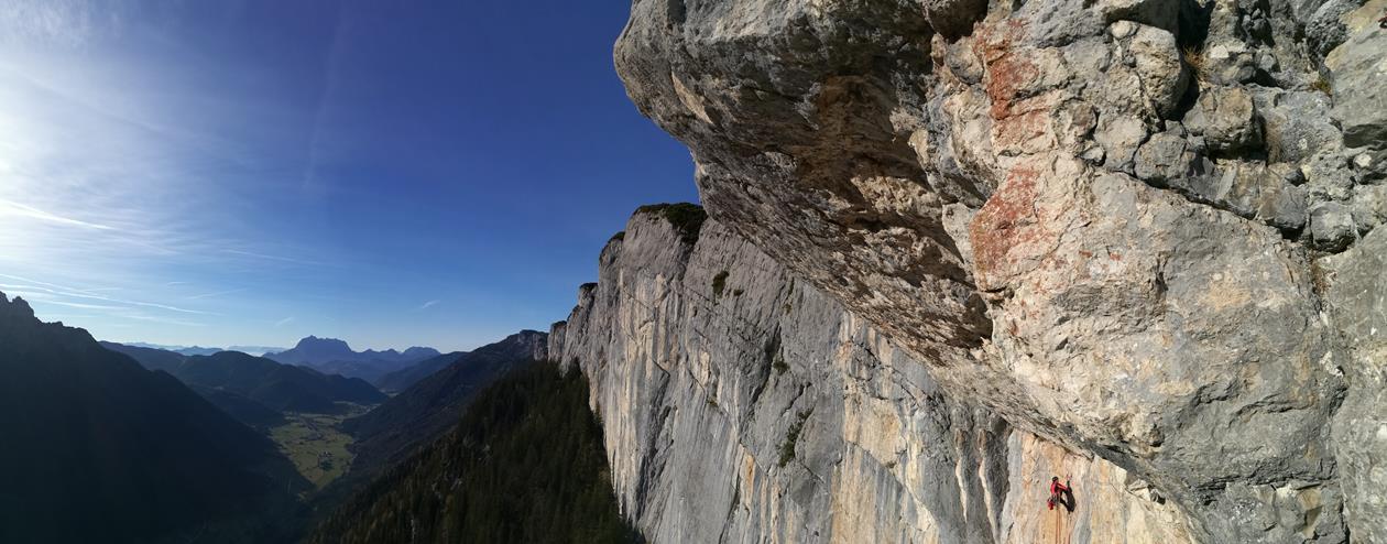 Boulderwelt Athlet Steffen in Schneidige Indianer einer Mehrseillänge