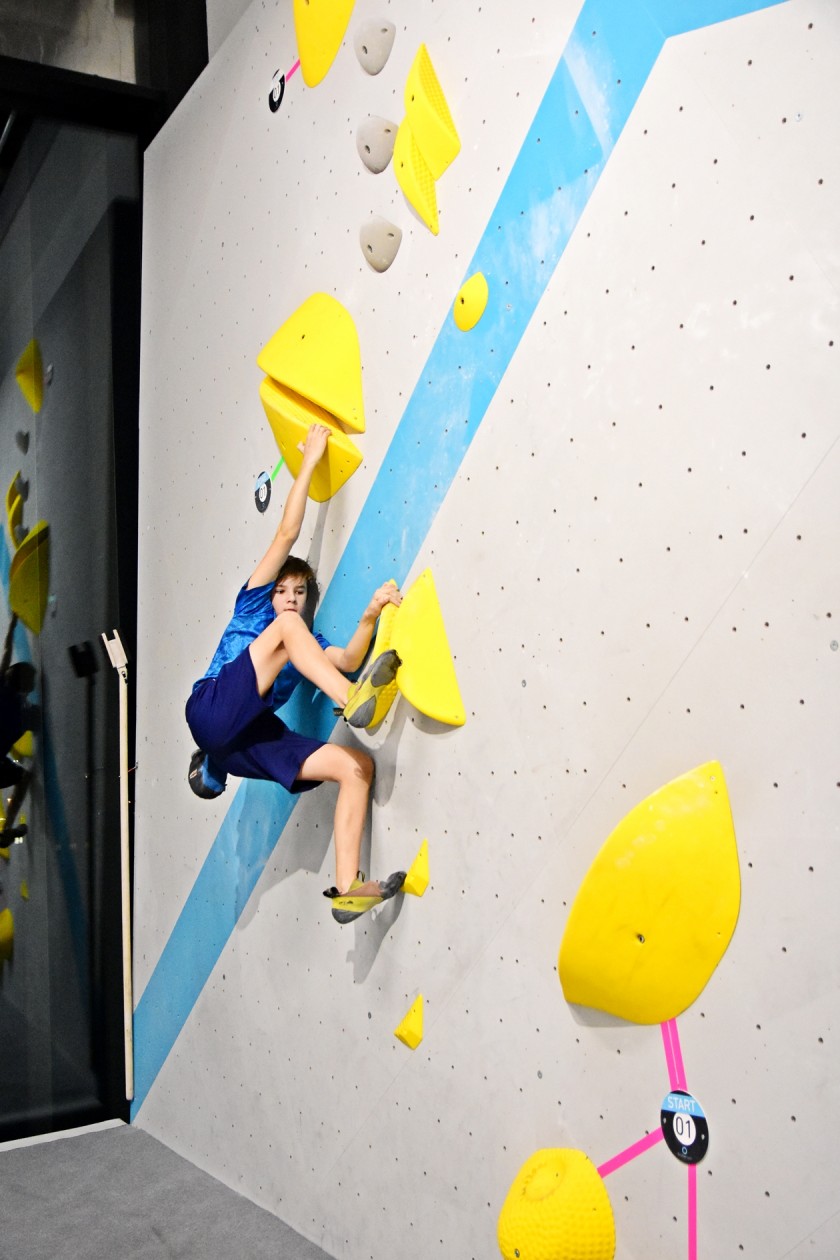 Erste Wettkampfsimulation 2020 in der Boulderwelt München Ost für unsere Youngsters