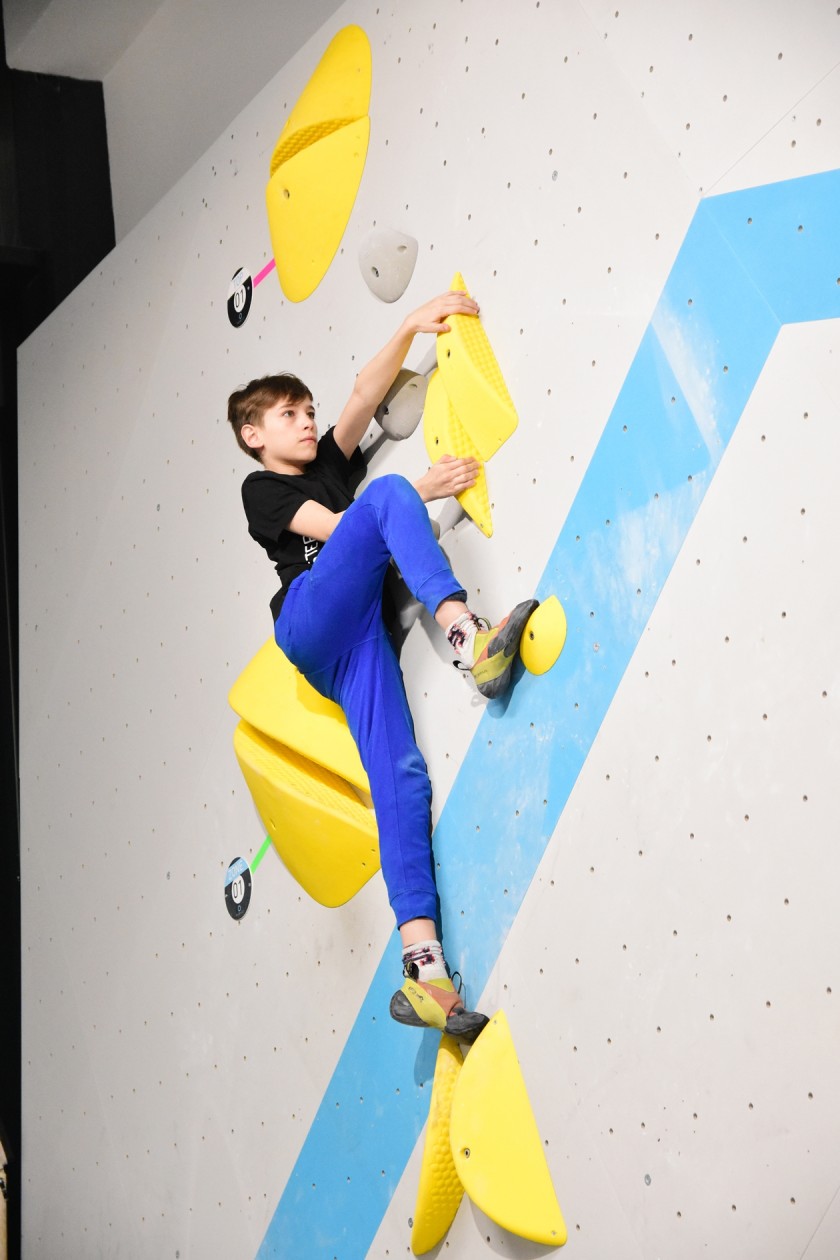 Erste Wettkampfsimulation 2020 in der Boulderwelt München Ost für unsere Youngsters