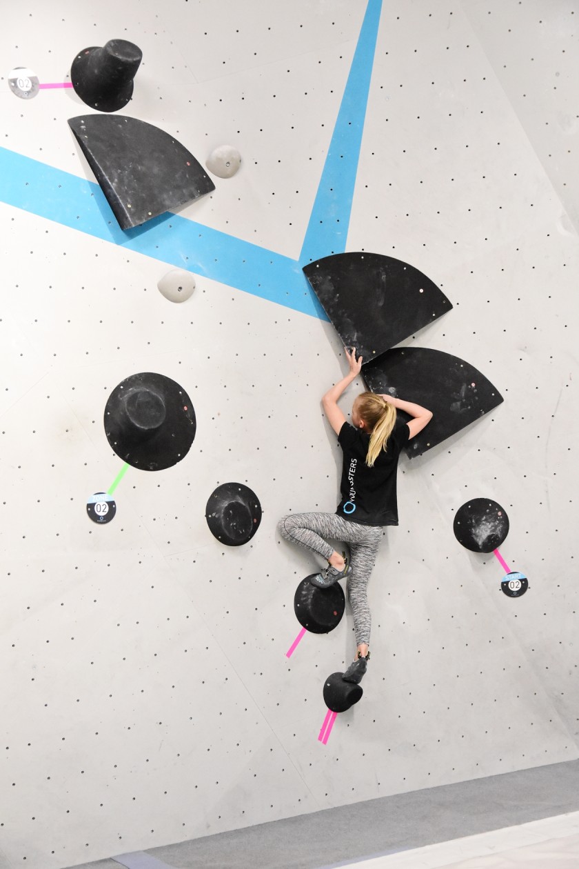 Erste Wettkampfsimulation 2020 in der Boulderwelt München Ost für unsere Youngsters